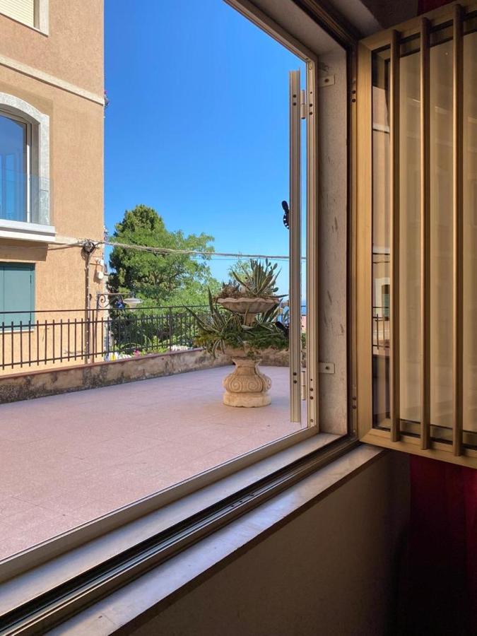Camere Il Leone Taormina Exteriör bild