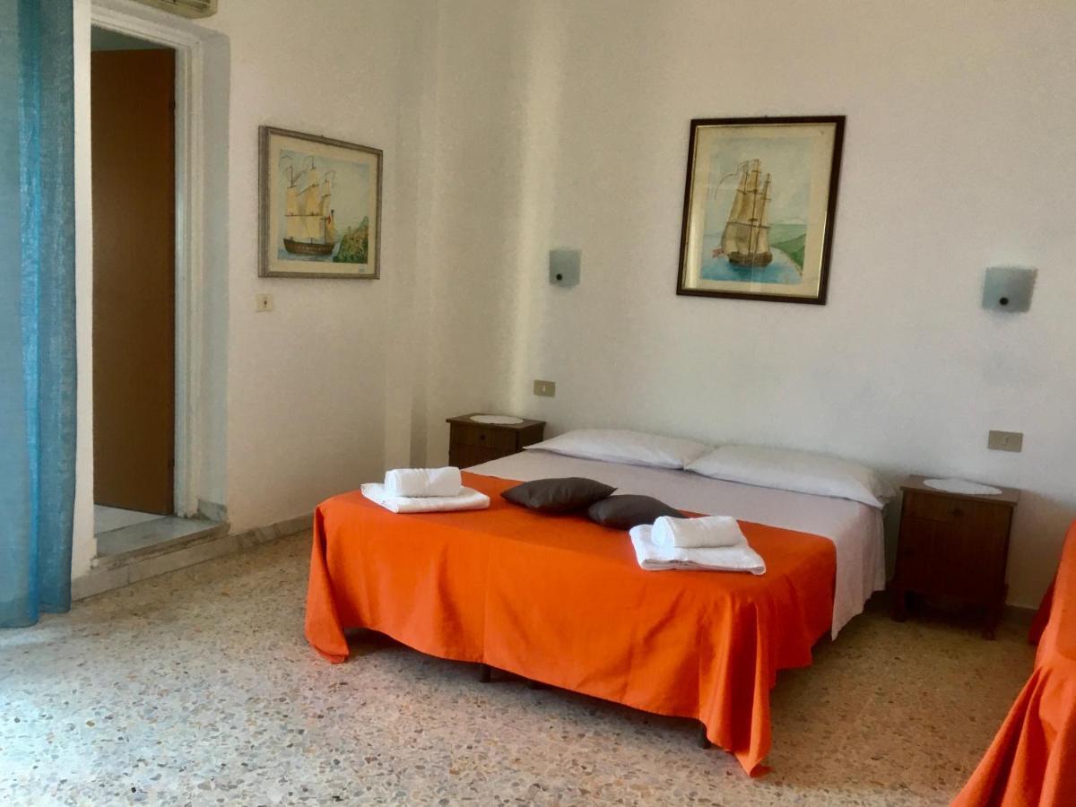 Camere Il Leone Taormina Exteriör bild