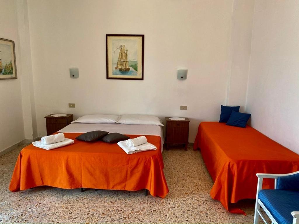 Camere Il Leone Taormina Exteriör bild