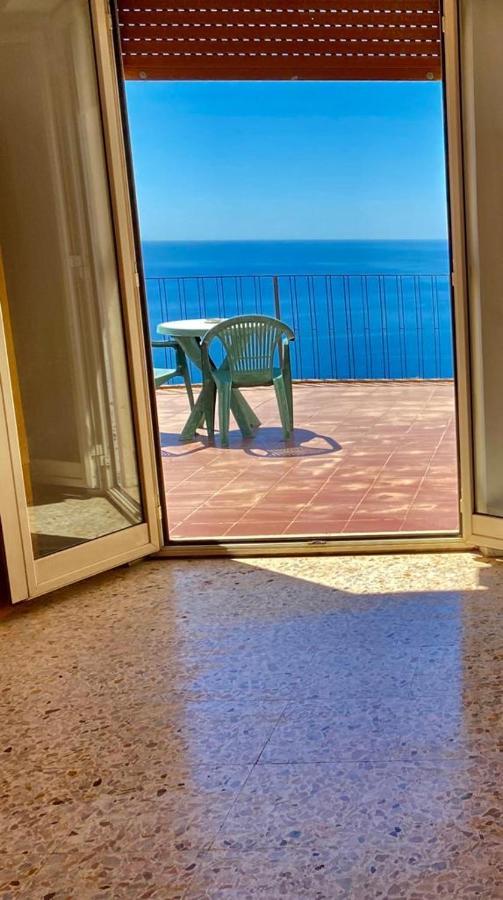 Camere Il Leone Taormina Exteriör bild